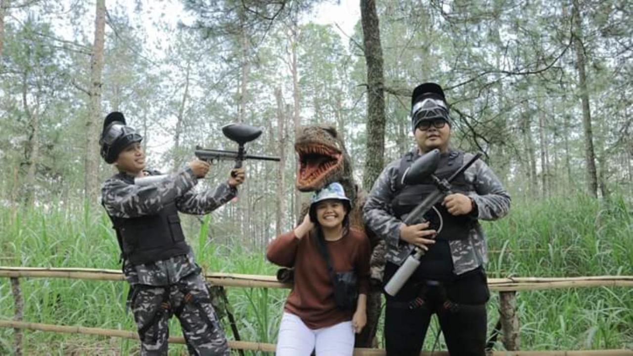 Lawu Forest Camp Sarangan Exterior foto